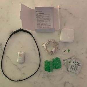 UPRIGHT GO 2 Posture Trainer with Necklace